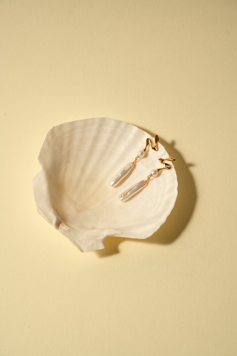 Slow Dance Earrings