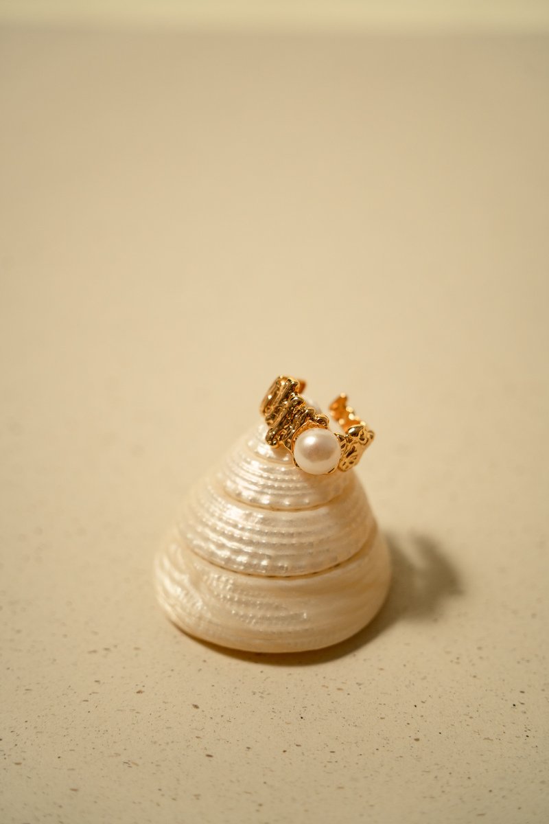 Proverbs 31 Walk On Waves Ring