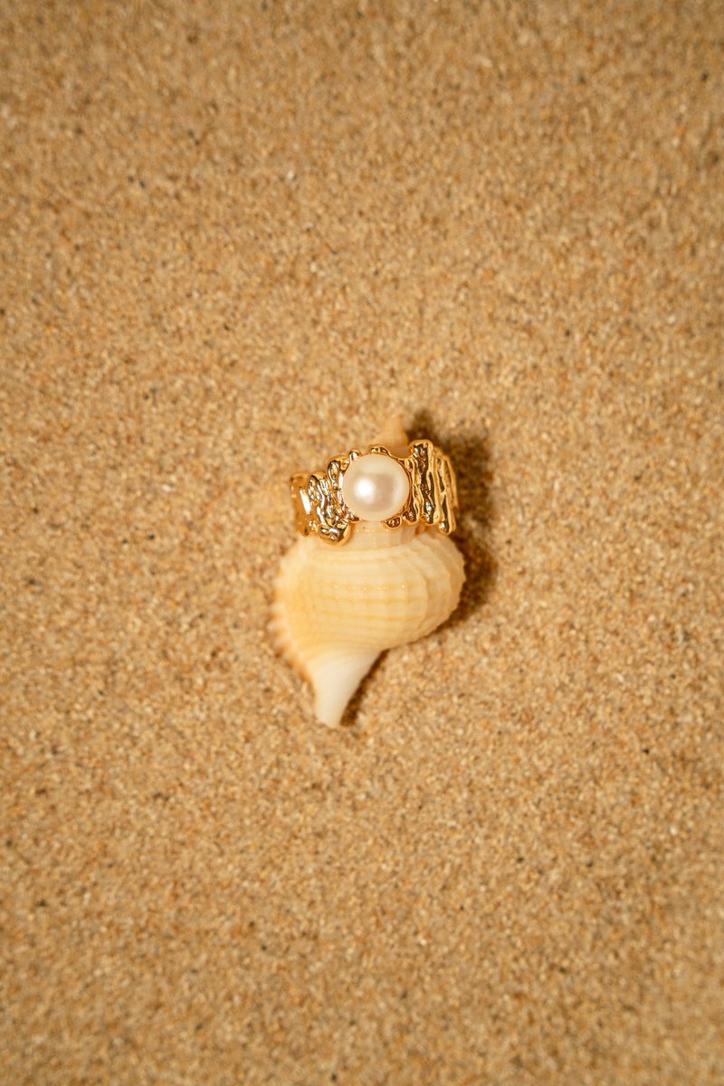 Proverbs 31 Walk On Waves Ring