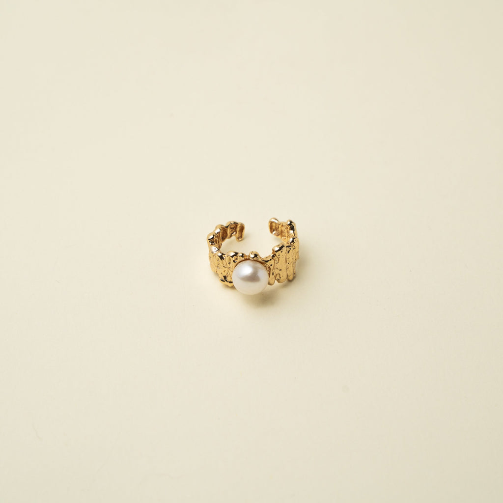Proverbs 31 Walk On Waves Ring