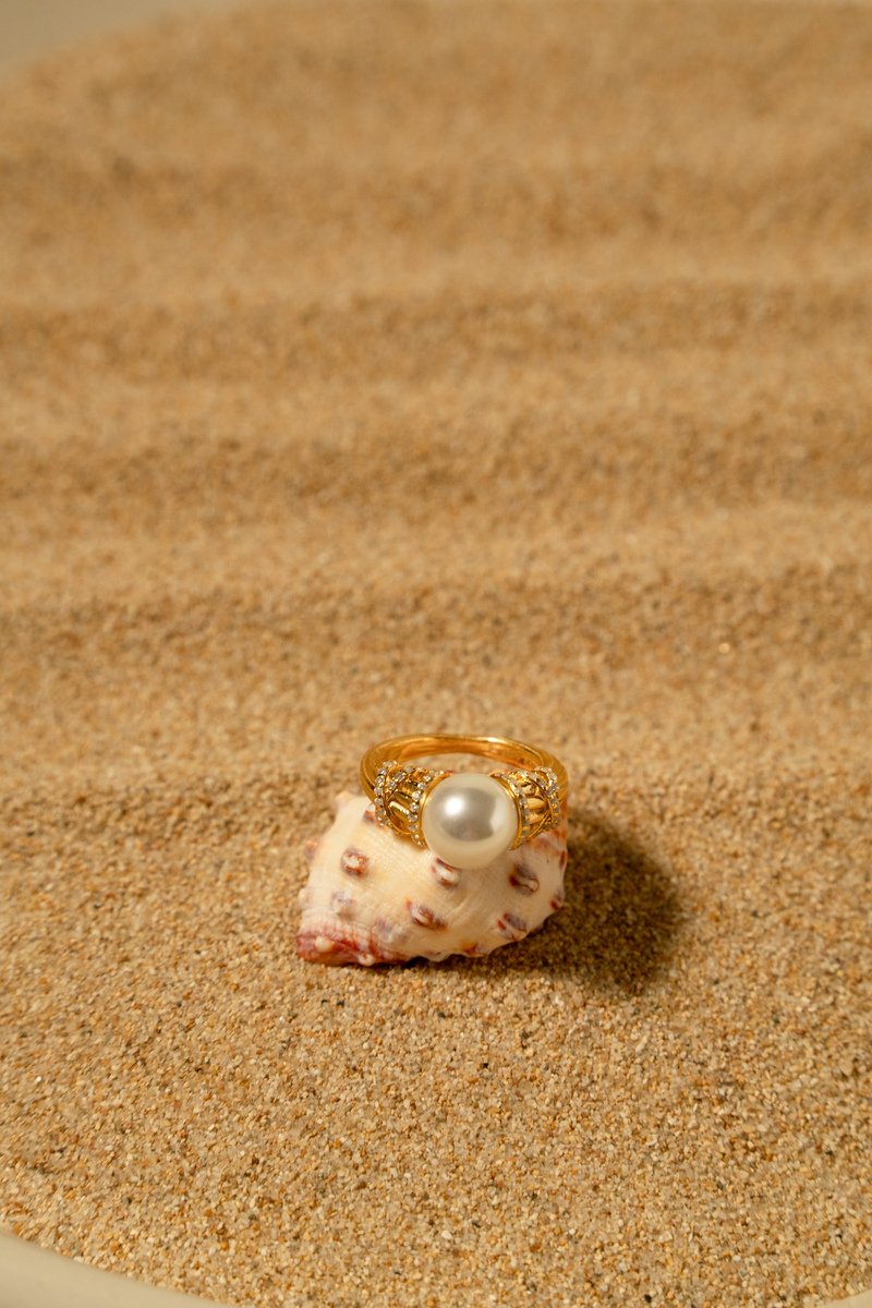 Proverbs 31 Shine On Ring