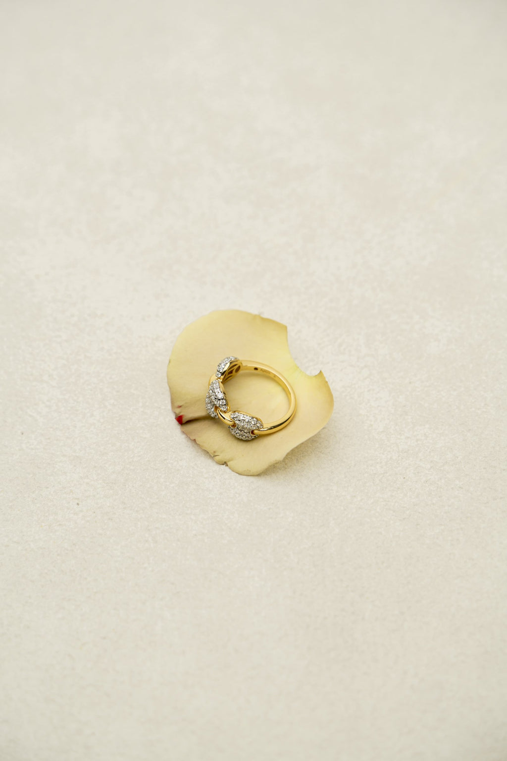 Deeply Linked Ring