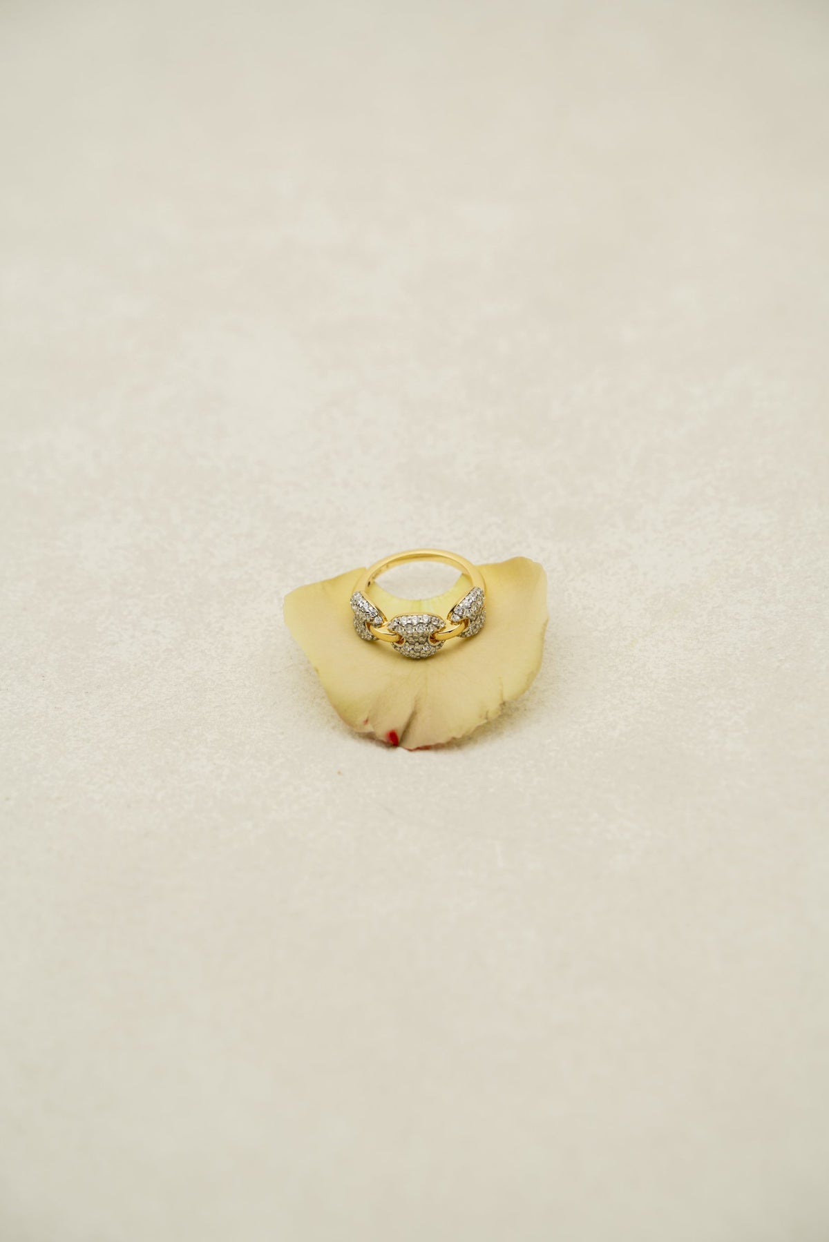 Deeply Linked Ring